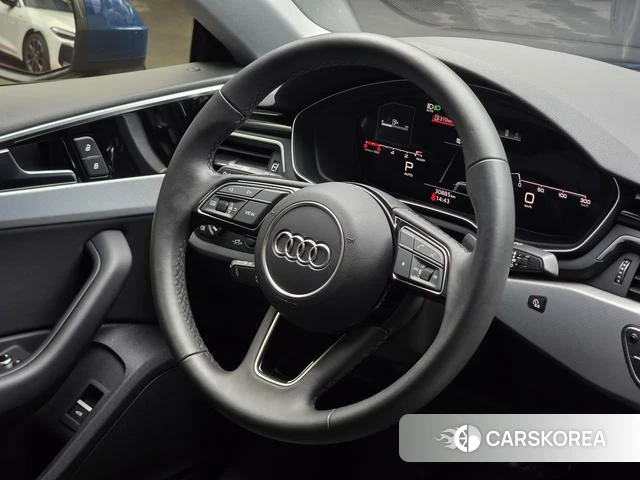Audi A5 2024 Синий из Китая, фото 3