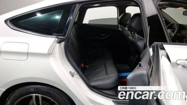 BMW 3 Series GT (F34) 2018 Белый из Кореи, фото 3