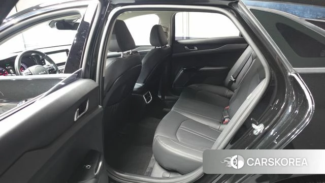 Kia K5 3rd generation 2022 Черный из Кореи, фото 3