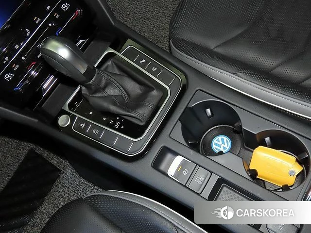 Volkswagen Arteon 2023 Черный из Кореи, фото 3