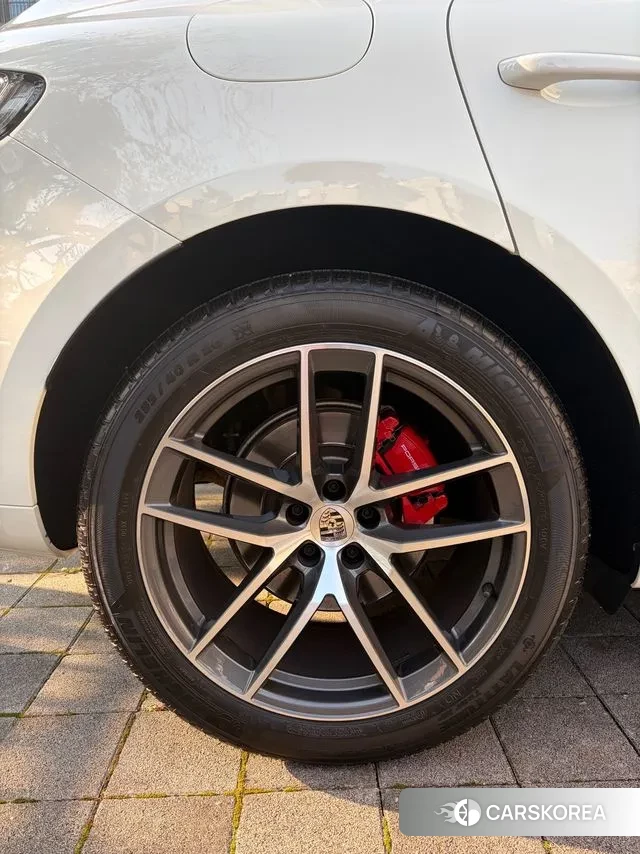 Porsche Macan 2023 Белый из Кореи, фото 3