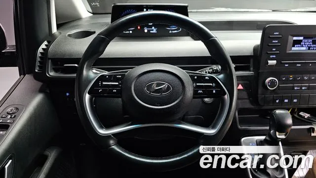 Hyundai Staria 2022 Серебристо-серый из Кореи, фото 3