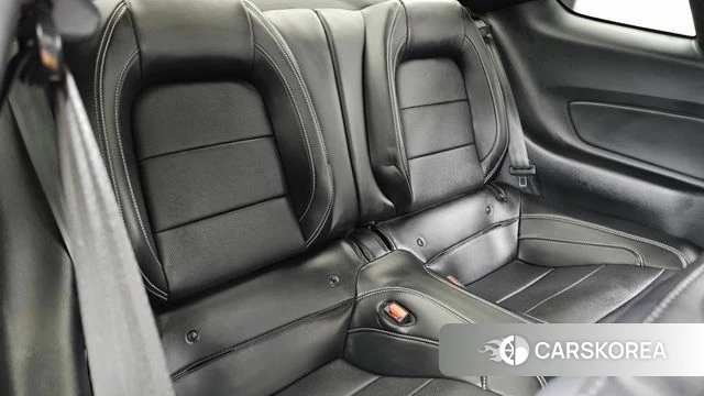 Ford Mustang 2022 Желтый из Кореи, фото 3