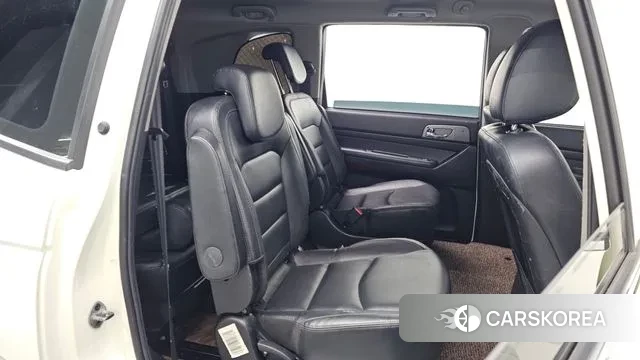 Ssangyong Korando Turismo 2018 Белый из Кореи, фото 3