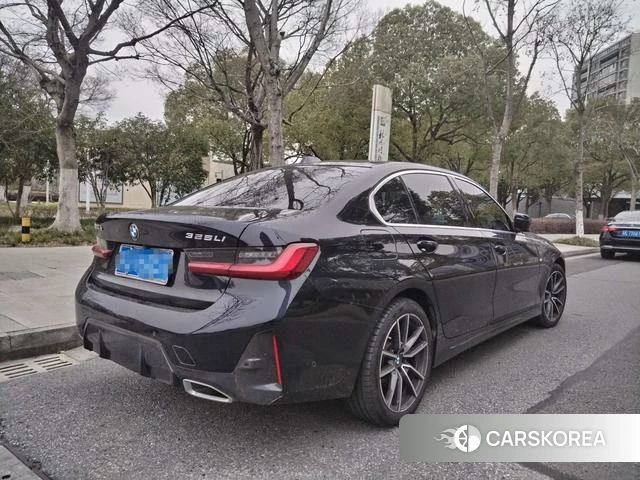 BMW 3 series 2023 Черный из Китая, фото 3