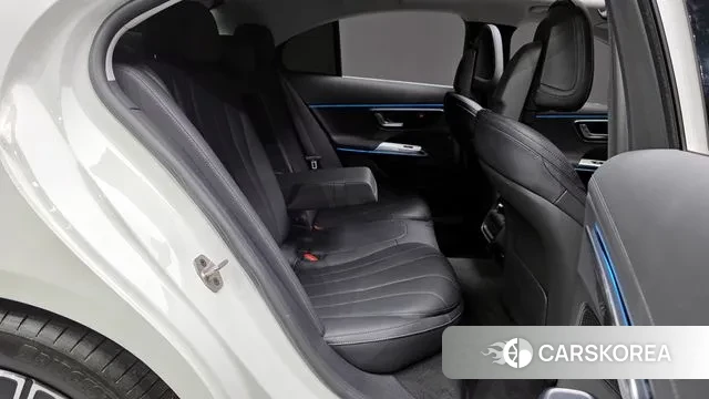 Mercedes-Benz E-Class W214 2025 Белый из Кореи, фото 3