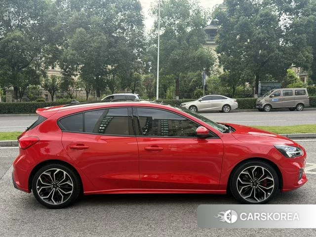 Ford Fox 2021 Красный из Китая, фото 3