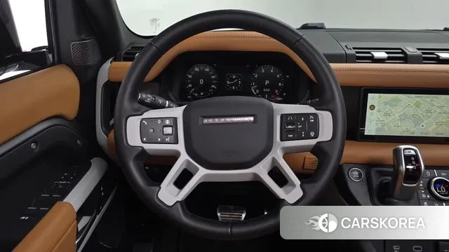 Land Rover Defender (L663) 2024 Серебряный из Кореи, фото 3