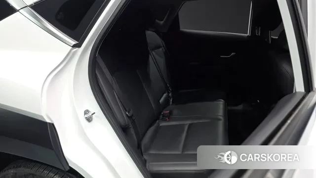 Hyundai Kona Hybrid (SX2) 2023 Белый из Кореи, фото 3