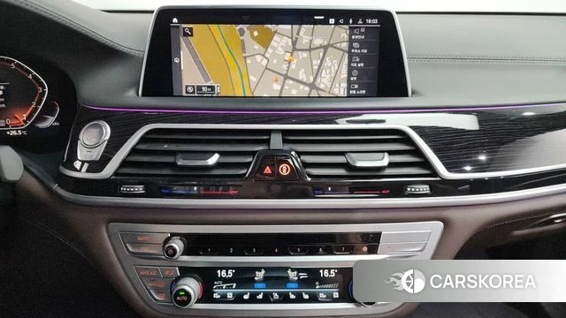 BMW 7 Series (G11) 2020 Серебристо-серый из Кореи, фото 3