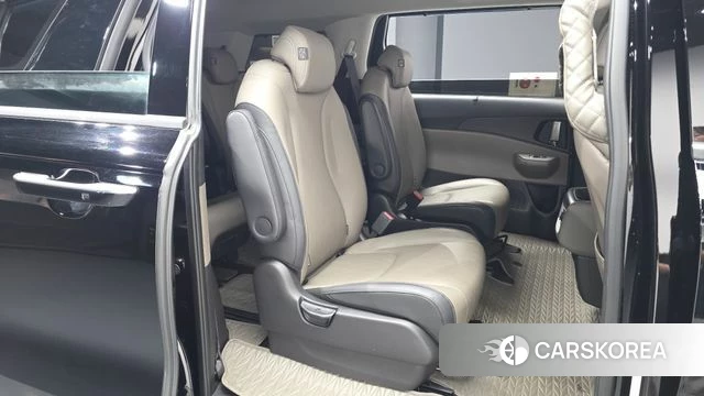 Kia The New Carnival 4th Generation 2024 Черный из Кореи, фото 3