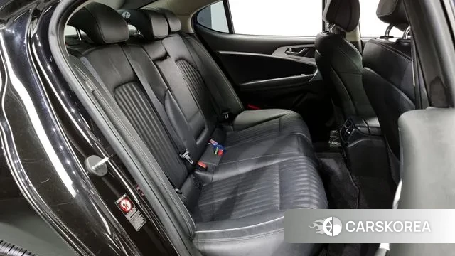 Genesis G70 2019 Черный из Кореи, фото 3