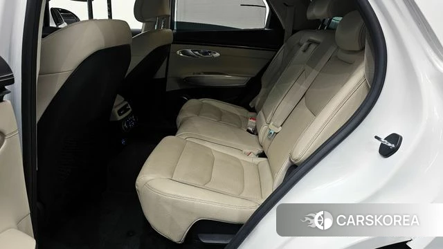 Genesis GV70 2024 Белый из Кореи, фото 3