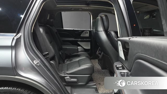 Lincoln Aviator 2nd generation 2021 Серый из Кореи, фото 3