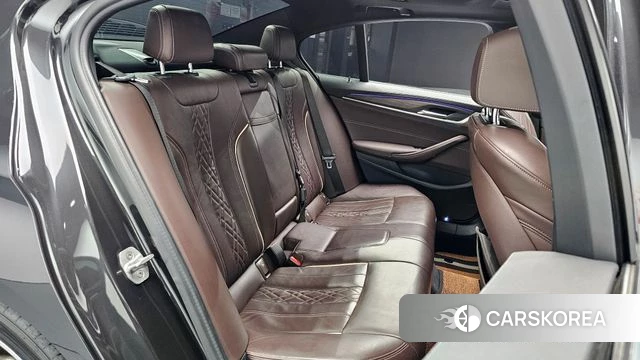 BMW 5 Series (G30) 2020 Серый из Кореи, фото 3