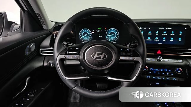 Hyundai The New Avante (CN7) 2023 Белый из Кореи, фото 3