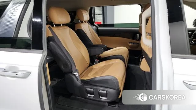 Kia Carnival 4th generation 2020 Белый из Кореи, фото 3