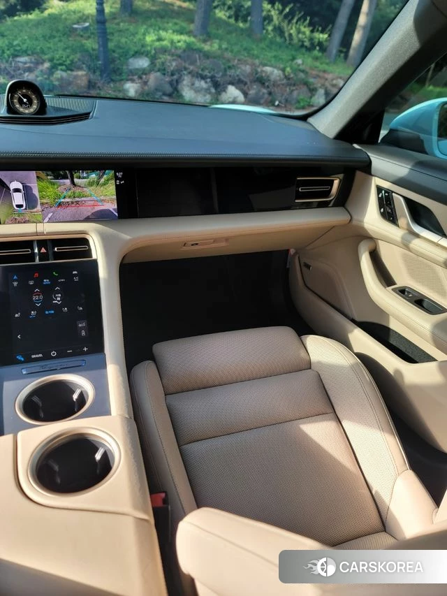 Porsche Taycan 2021 Красный из Кореи, фото 3