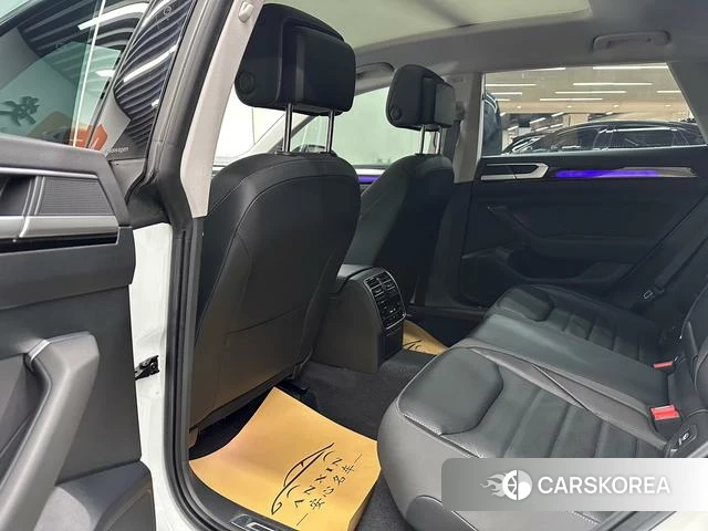 Volkswagen CC 2025 Белый из Китая, фото 3