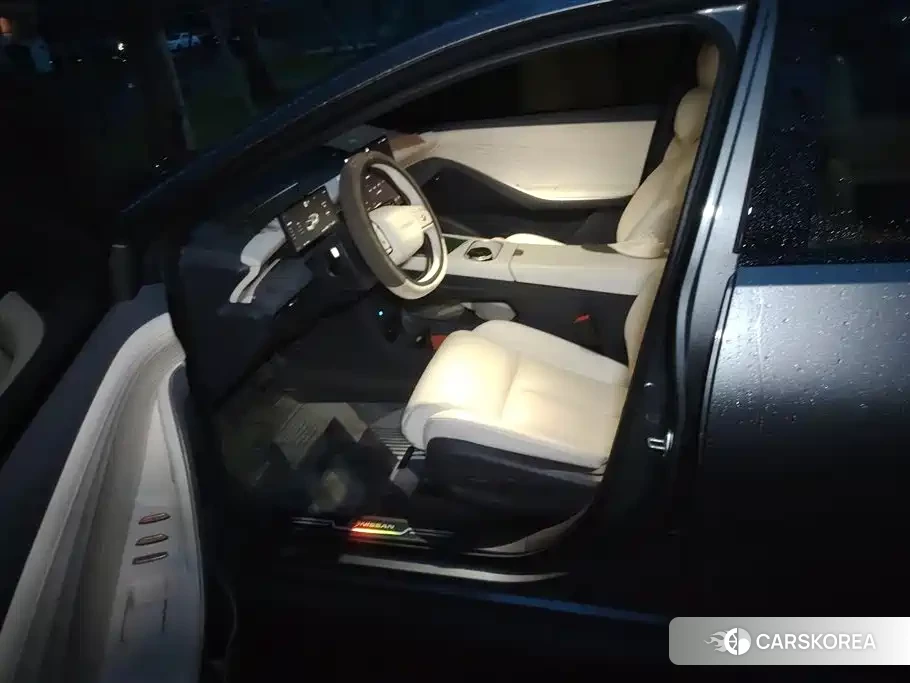 Nissan N6 2025 Silver/gray из Китая, фото 3