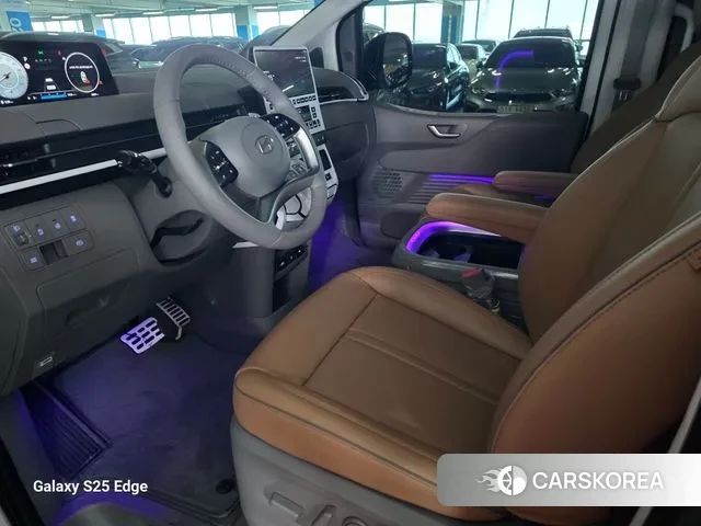 Hyundai Staria 2025 Белый из Кореи, фото 3