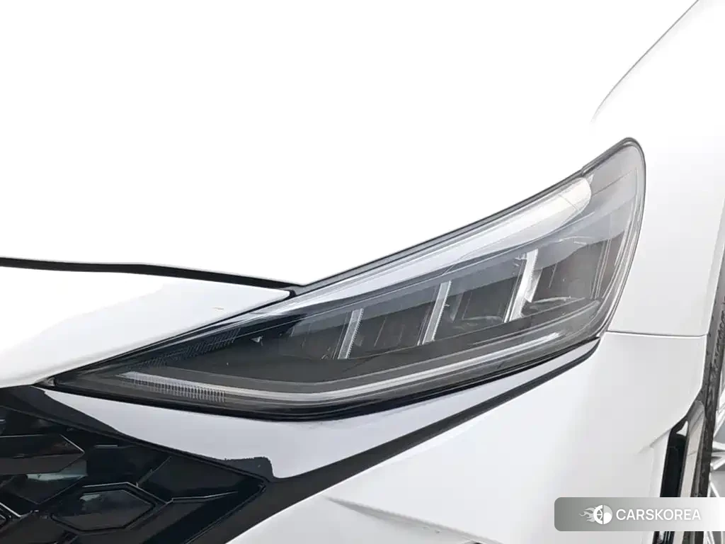 Hyundai Festa 2024 Белый из Китая, фото 3