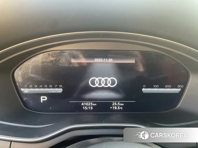 Audi S4 2021 Темно-серый из Китая, фото 3