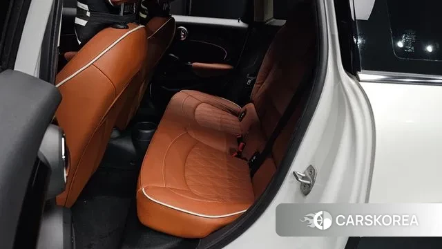 Mini Cooper S 2023 Белый из Кореи, фото 3