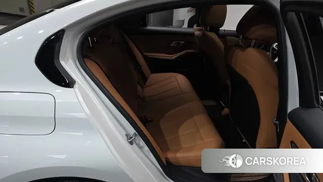 BMW 3 Series (G20) 2024 Белый из Кореи, фото 3