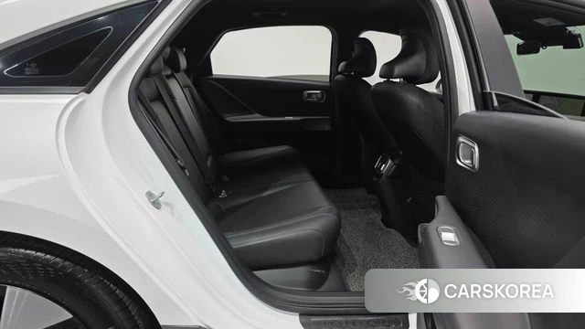 Hyundai Ionic 6 2022 Белый из Кореи, фото 3