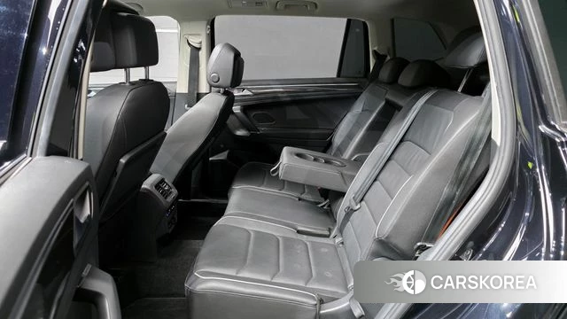 Volkswagen Tiguan Allspace 2020 Черный из Кореи, фото 3