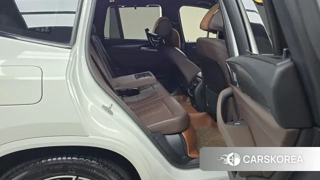 BMW X3 (G01) 2022 Белый из Кореи, фото 3