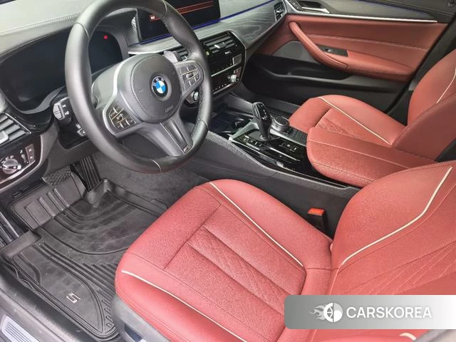 BMW 5 series 2024 Черный из Китая, фото 3