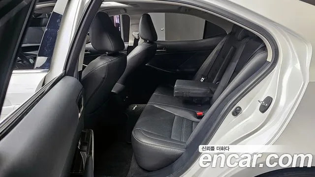 Lexus New IS300 2018 Белый из Кореи, фото 3