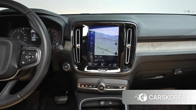 Volvo XC40 2020 Белый из Кореи, фото 3