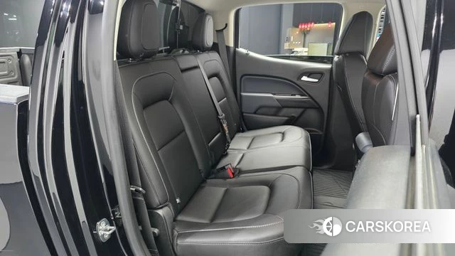 Chevrolet (GM Daewoo) Real New Colorado 2022 Черный из Кореи, фото 3