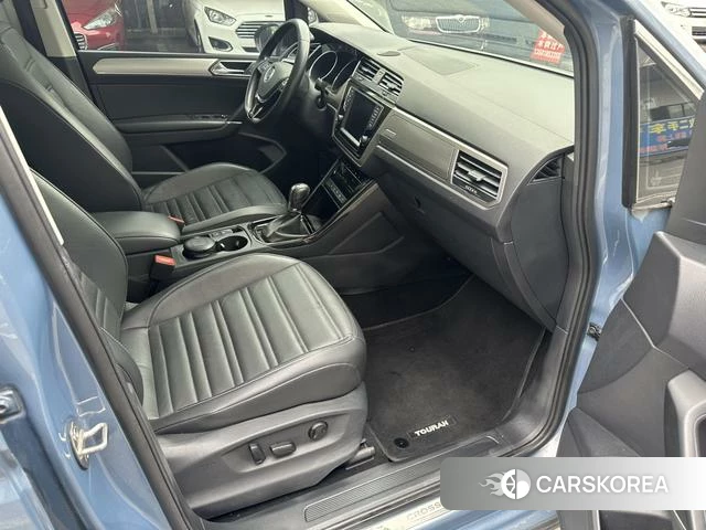 Volkswagen Touran L 2021 Синий из Китая, фото 3