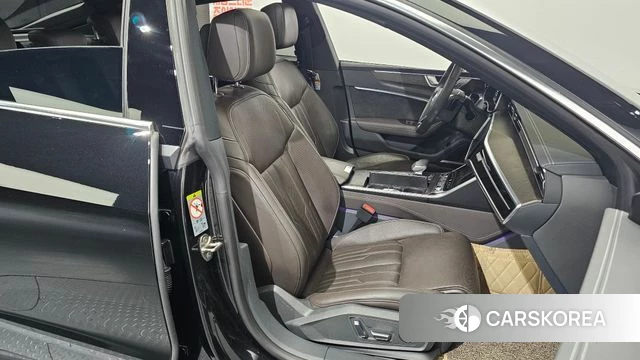 Audi A7 (4K) 2021 Черный из Кореи, фото 3