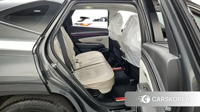 Hyundai Tucson Hybrid (NX4) 2021 Темно-зеленый из Кореи, фото 3