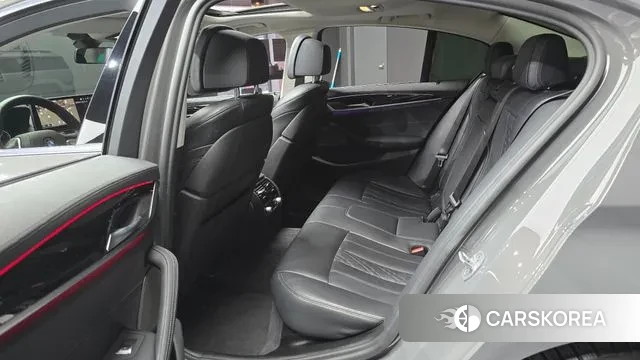 BMW 5 Series (G30) 2020 Серый из Кореи, фото 3