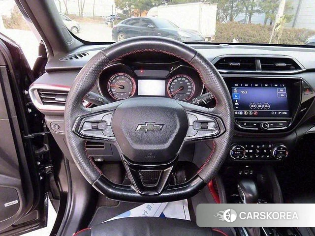 Chevrolet (GM Daewoo) Trailblazer 2022 Черный из Кореи, фото 3