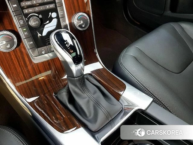 Volvo S60 2018 Серый из Кореи, фото 3