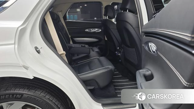 Genesis Electrified GV70 2022 Белый из Кореи, фото 3