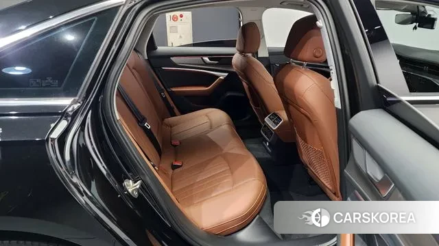 Audi A6 (C8) 2020 Черный из Кореи, фото 3