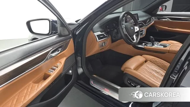 BMW 7 Series (G11) id 2886427 из Кореи 3