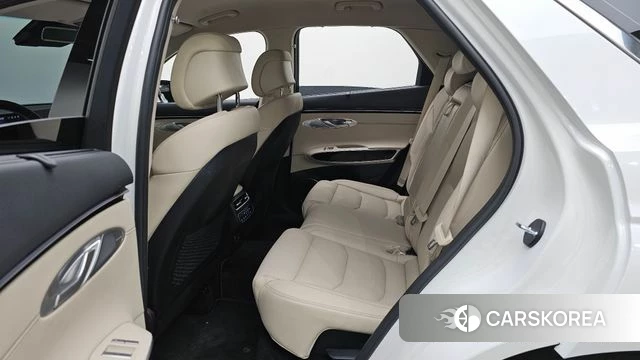 Genesis GV70 2024 Белый из Кореи, фото 3