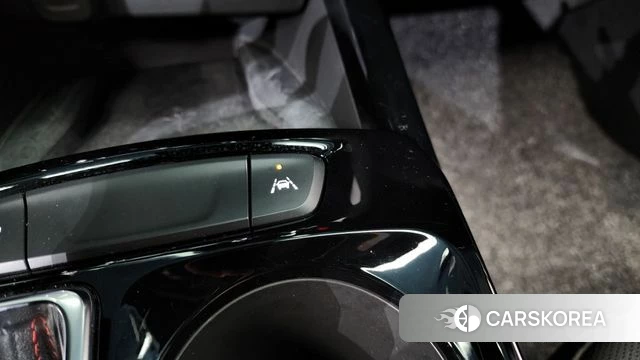 Chevrolet (GM Daewoo) Trax Crossover 2024 Белый из Кореи, фото 3