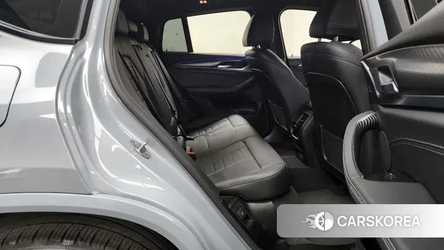 BMW X4 (G02) 2022 Цвет галактики из Кореи, фото 3