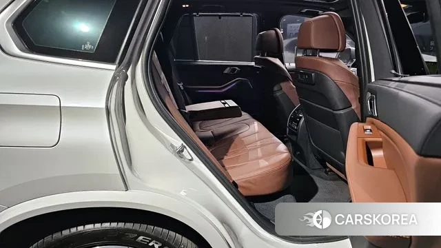 BMW X5 (G05) 2023 Белый из Кореи, фото 3