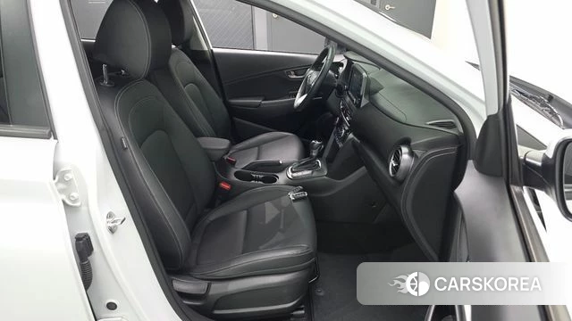 Hyundai Kona 2018 Белый из Кореи, фото 3